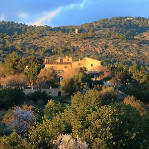 Son Malero Country house